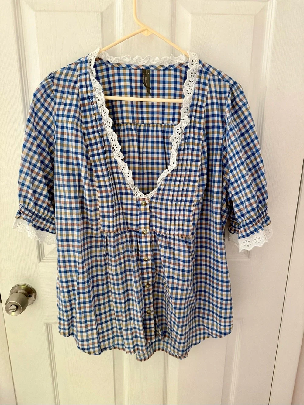 Anthropologie Puff Sleeve Lace Trim Blue and White Gingham Blouse Size XL